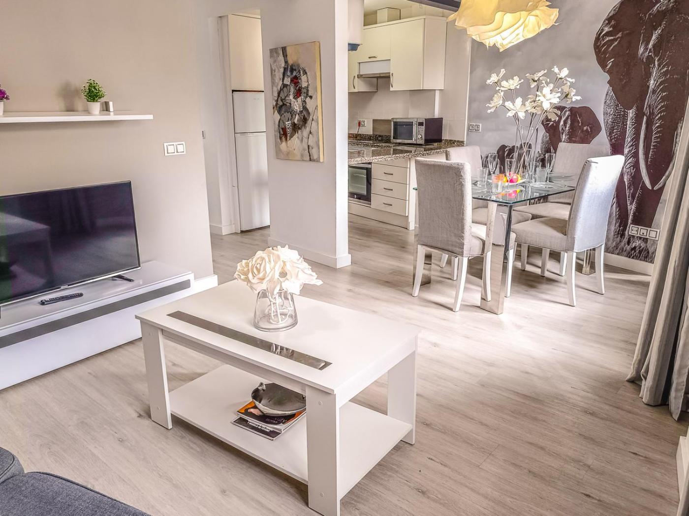 Rentaliday Vip Rooms Адехе Екстериор снимка
